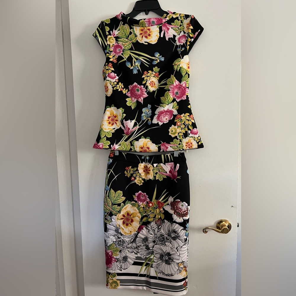 NY& Co Black Floral Women's skirt suit